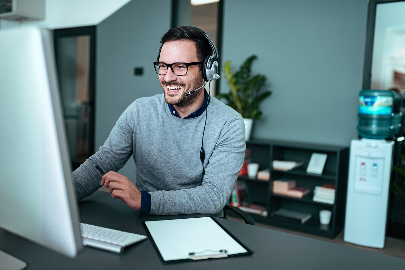 Helpdesk_NEU02_gross